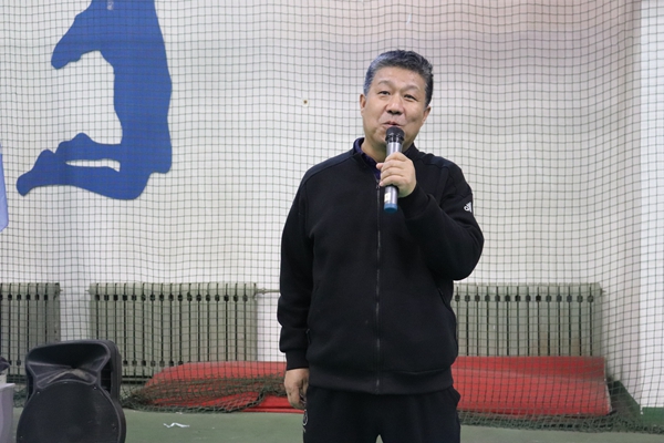 4动物医学院党委书记吴继东宣布比赛开始.jpg