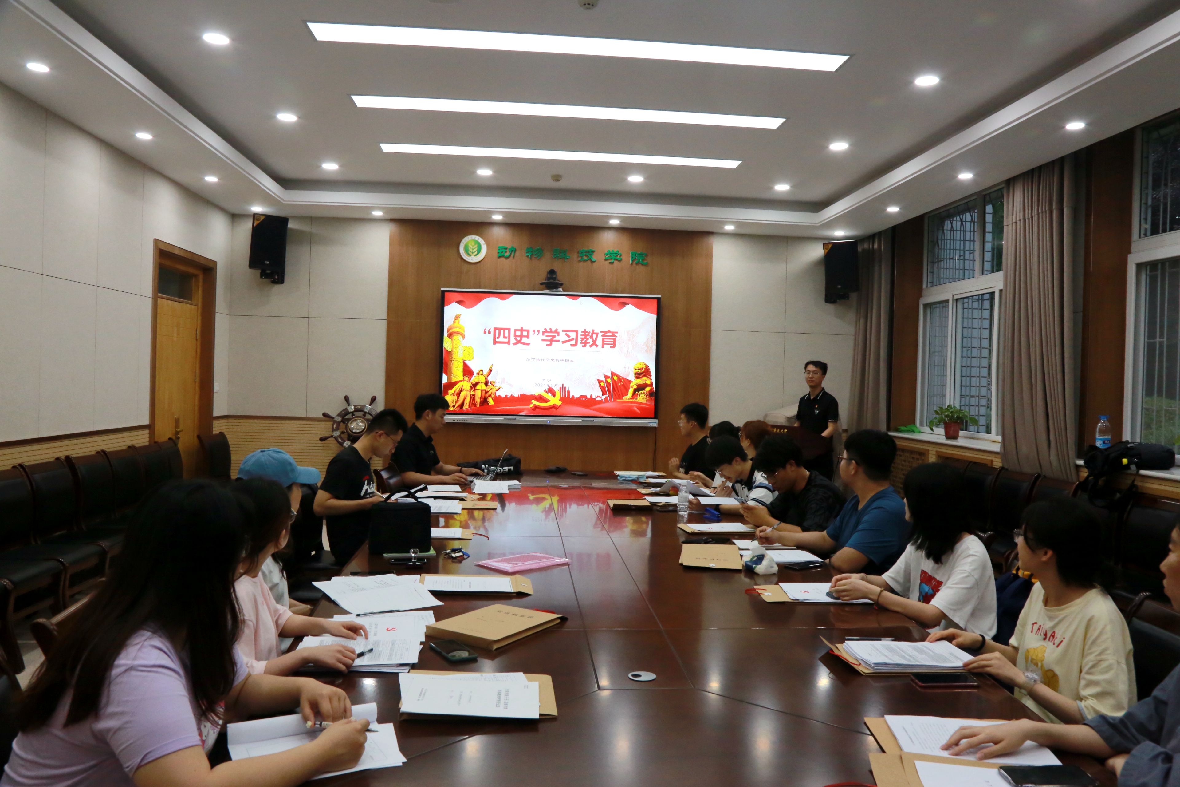 c5971371527045b792ee12e11b791d4f.jpg c5971371527045b792ee12e11b791d4f.jpg